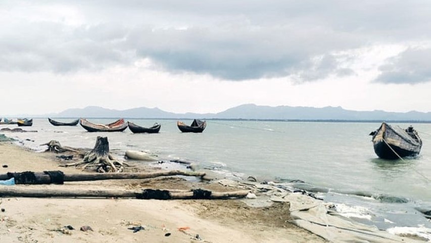 ট্রলারসহ ৬ বাংলাদেশি জেলেকে অপহরণ আরাকান আর্মির